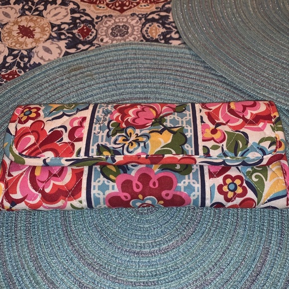 Vera Bradley Handbags - Vera Bradley wallet